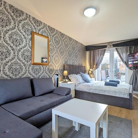 Guest Rooms Near City Centre Anfield Free Parking Liverpool Exterior foto